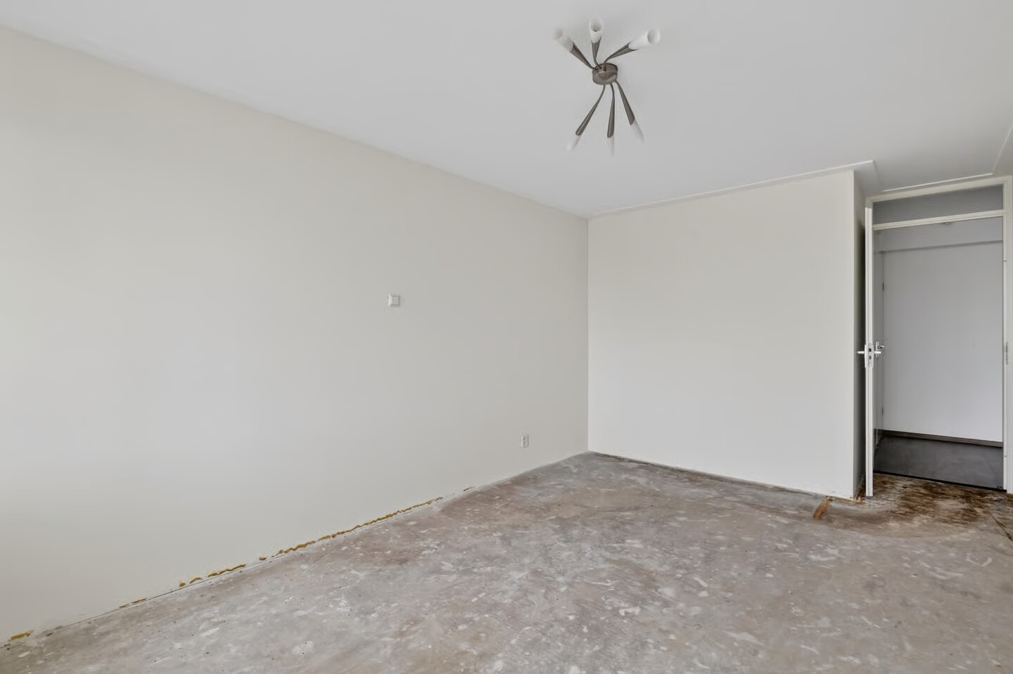 Appartement te koop: Meerkoet 399, Diemen