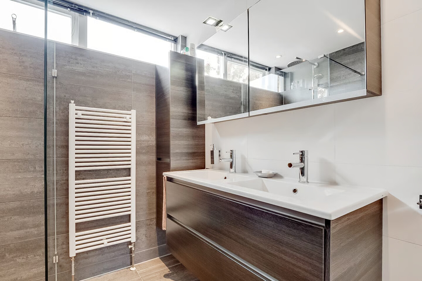 Tussenwoning te koop: Botterweg 12, Diemen