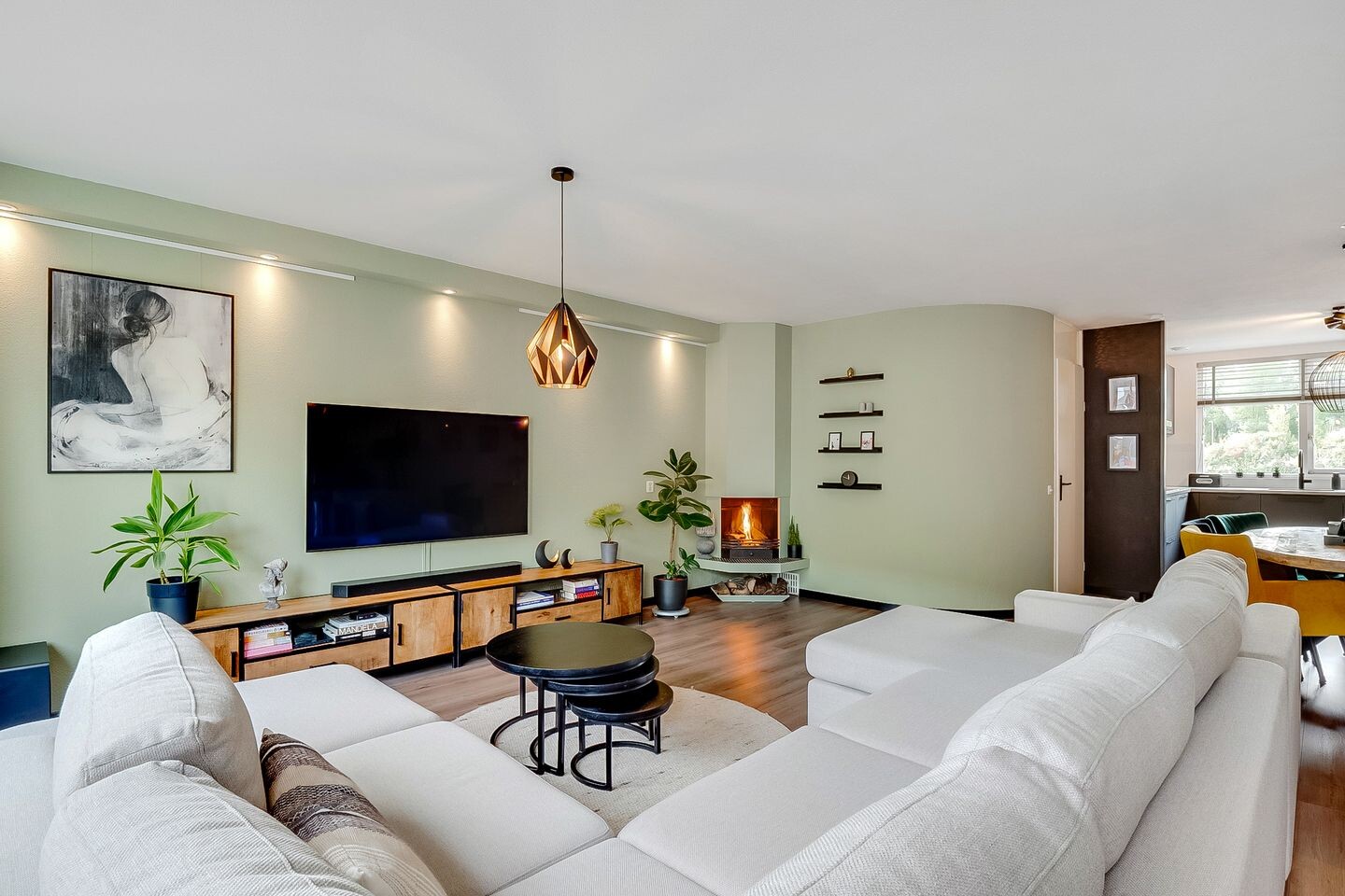 Tussenwoning te koop: Botterweg 12, Diemen