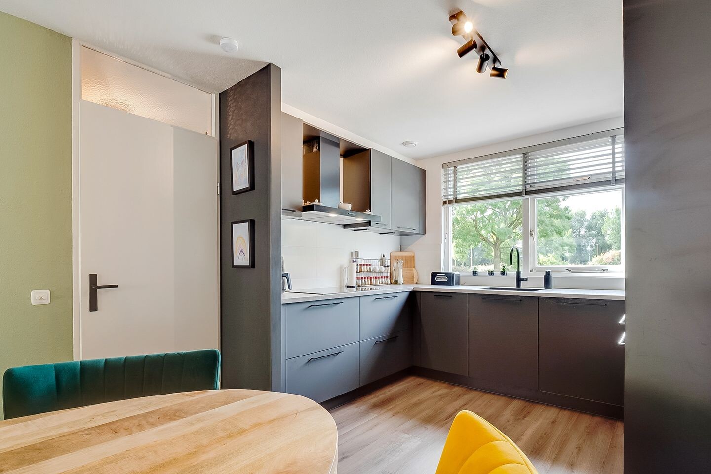 Tussenwoning te koop: Botterweg 12, Diemen