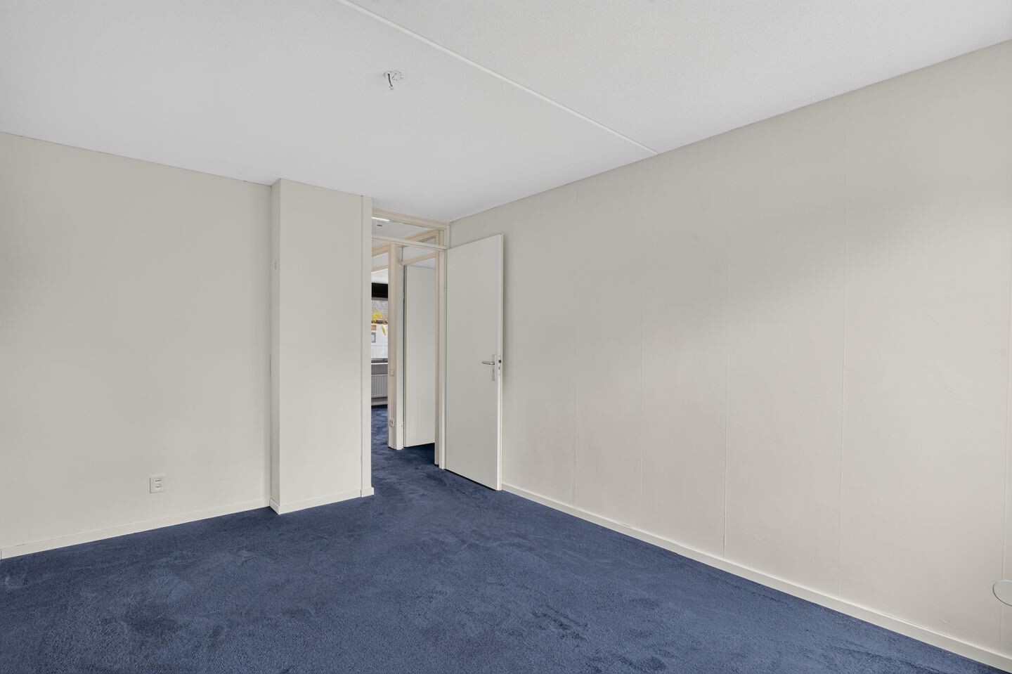 Hoekwoning te koop: Distelvlinderweg 11, Diemen