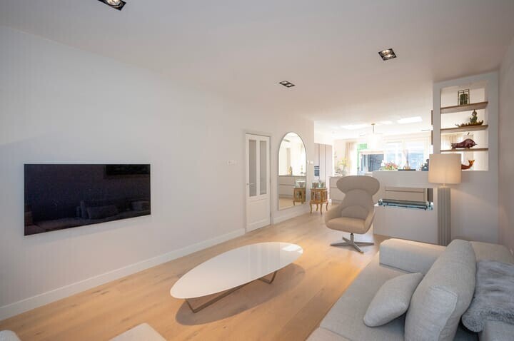Hoekwoning te koop: Kloosterstraat 27, Duivendrecht