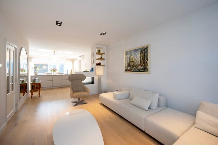 Hoekwoning te koop: Kloosterstraat 27, Duivendrecht