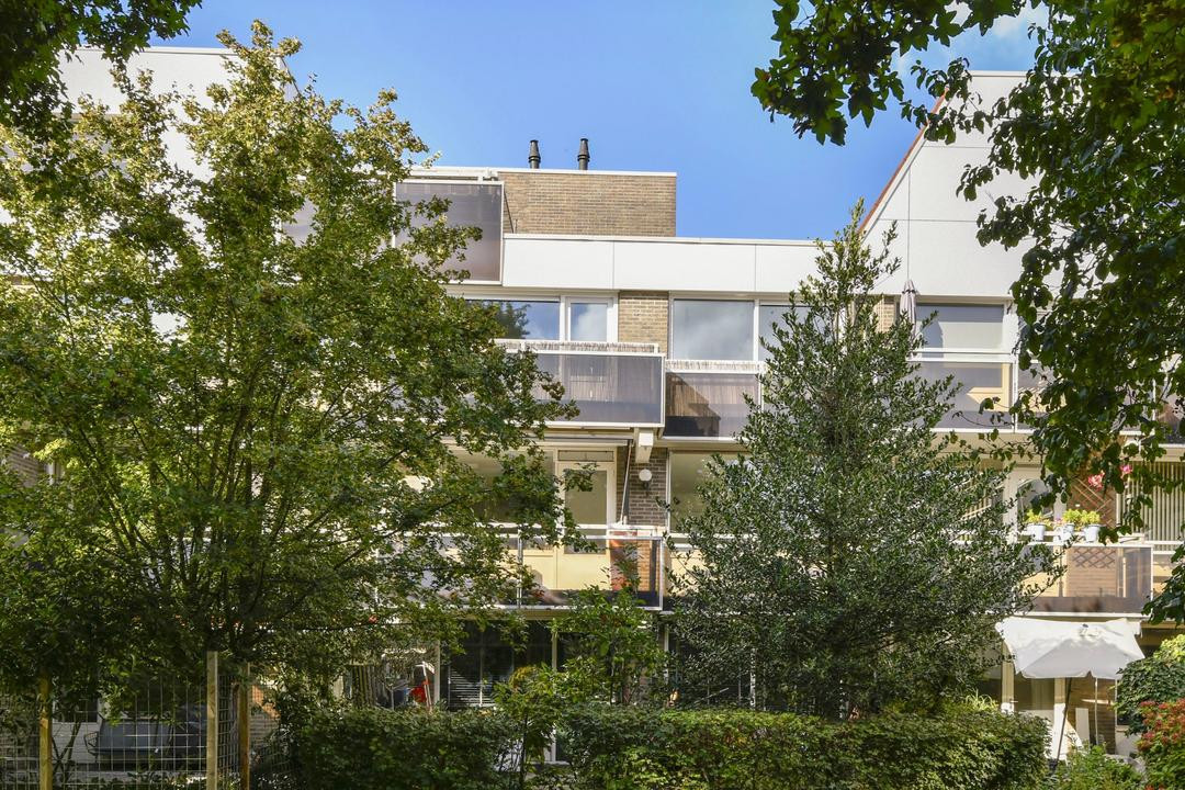 Appartement te koop: Michaëlplein 100, Duivendrecht
