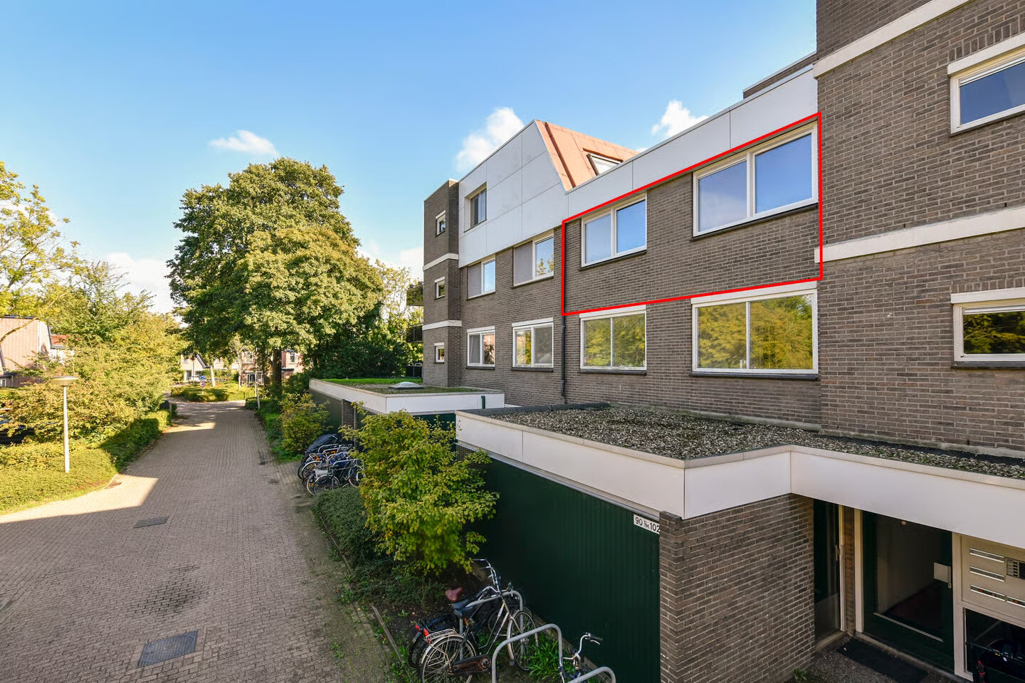 Appartement te koop: Michaëlplein 100, Duivendrecht