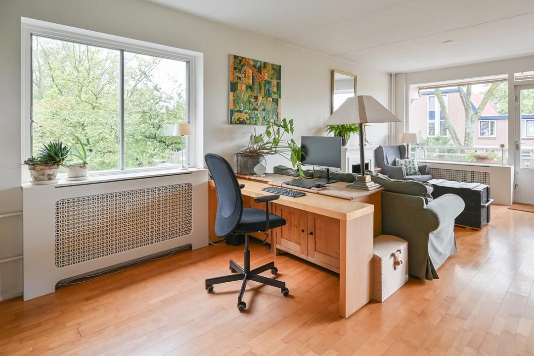 Appartement te koop: Michaëlplein 180, Duivendrecht