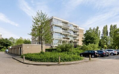 Parnassiave. 58