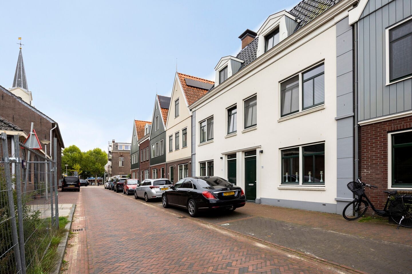 Tussenwoning te koop: Kerkstraat 10, Landsmeer
