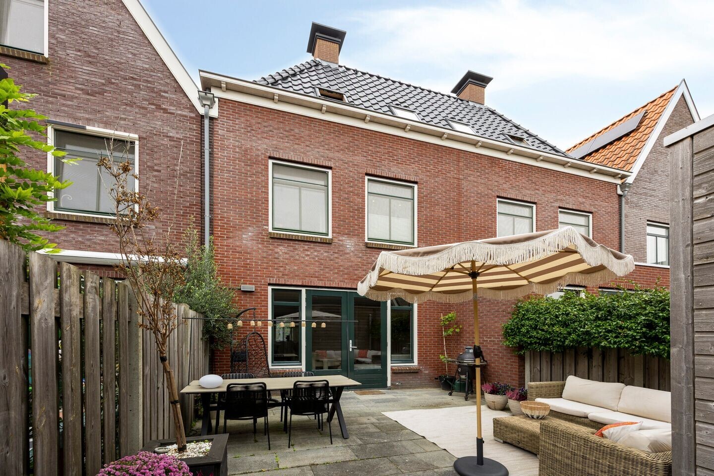 Tussenwoning te koop: Kerkstraat 10, Landsmeer