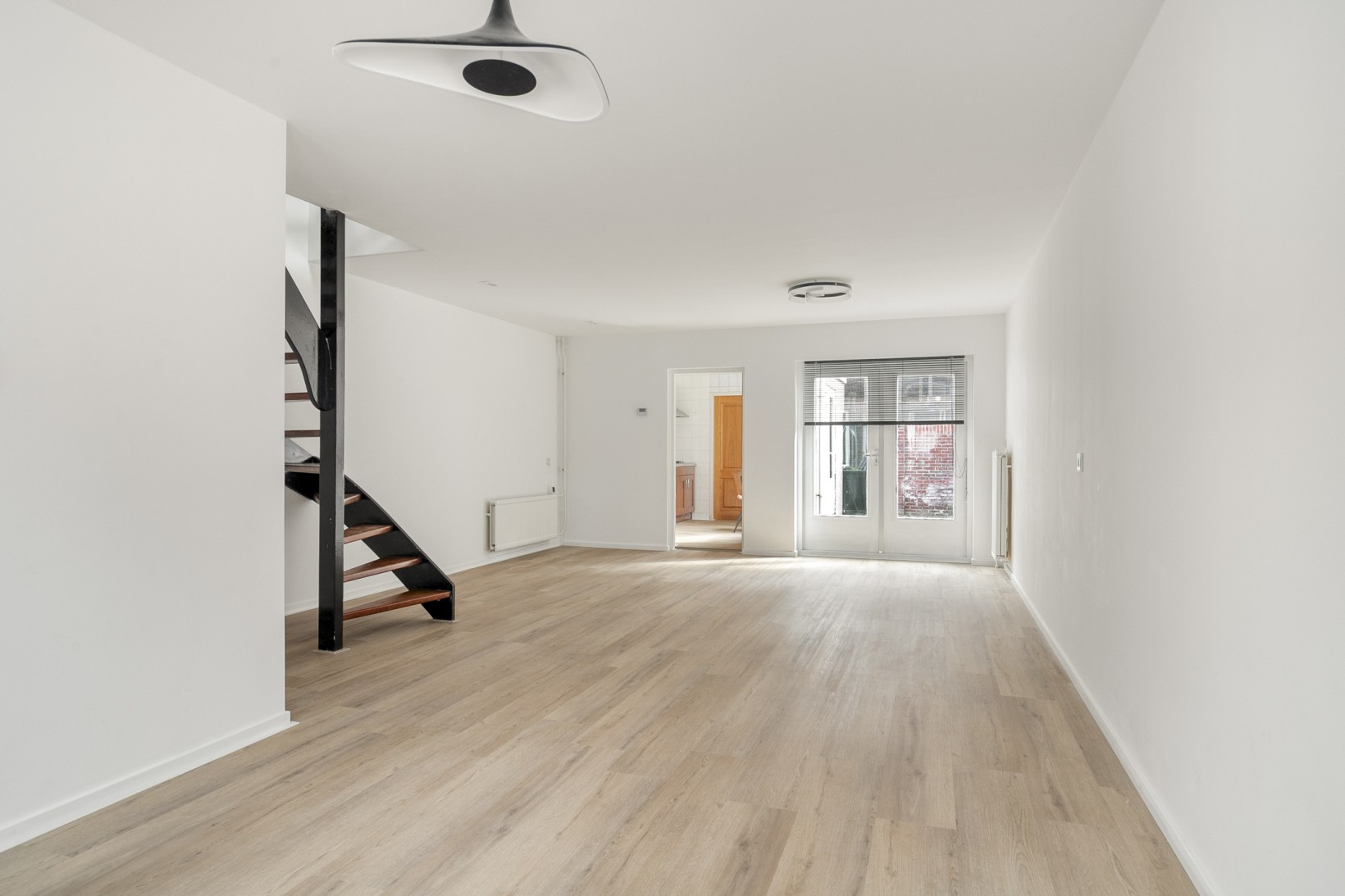 Tussenwoning te koop: Aalstraat 11, Volendam