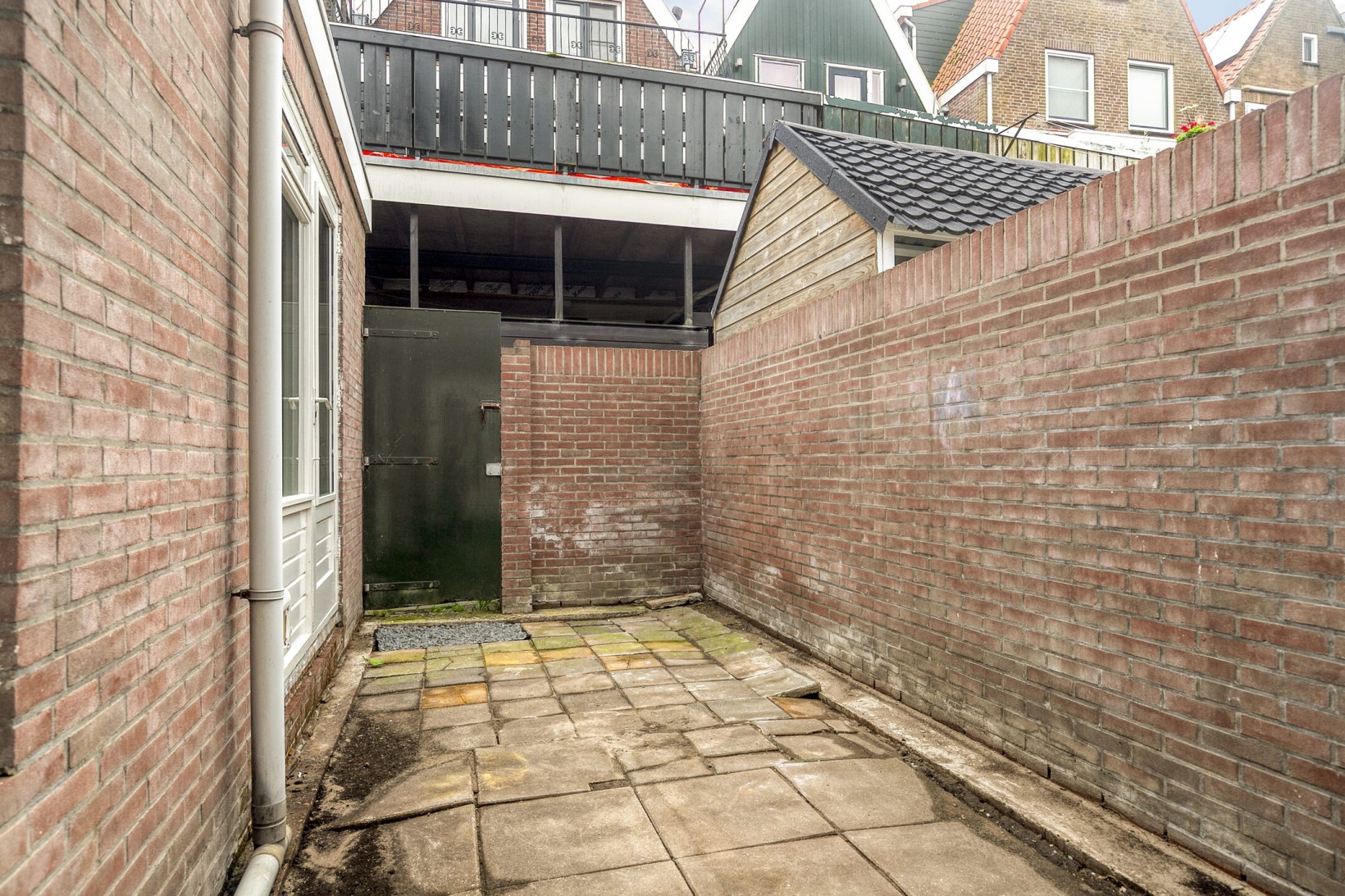 Tussenwoning te koop: Aalstraat 11, Volendam