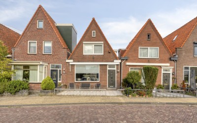 Dirkslandstraat 8