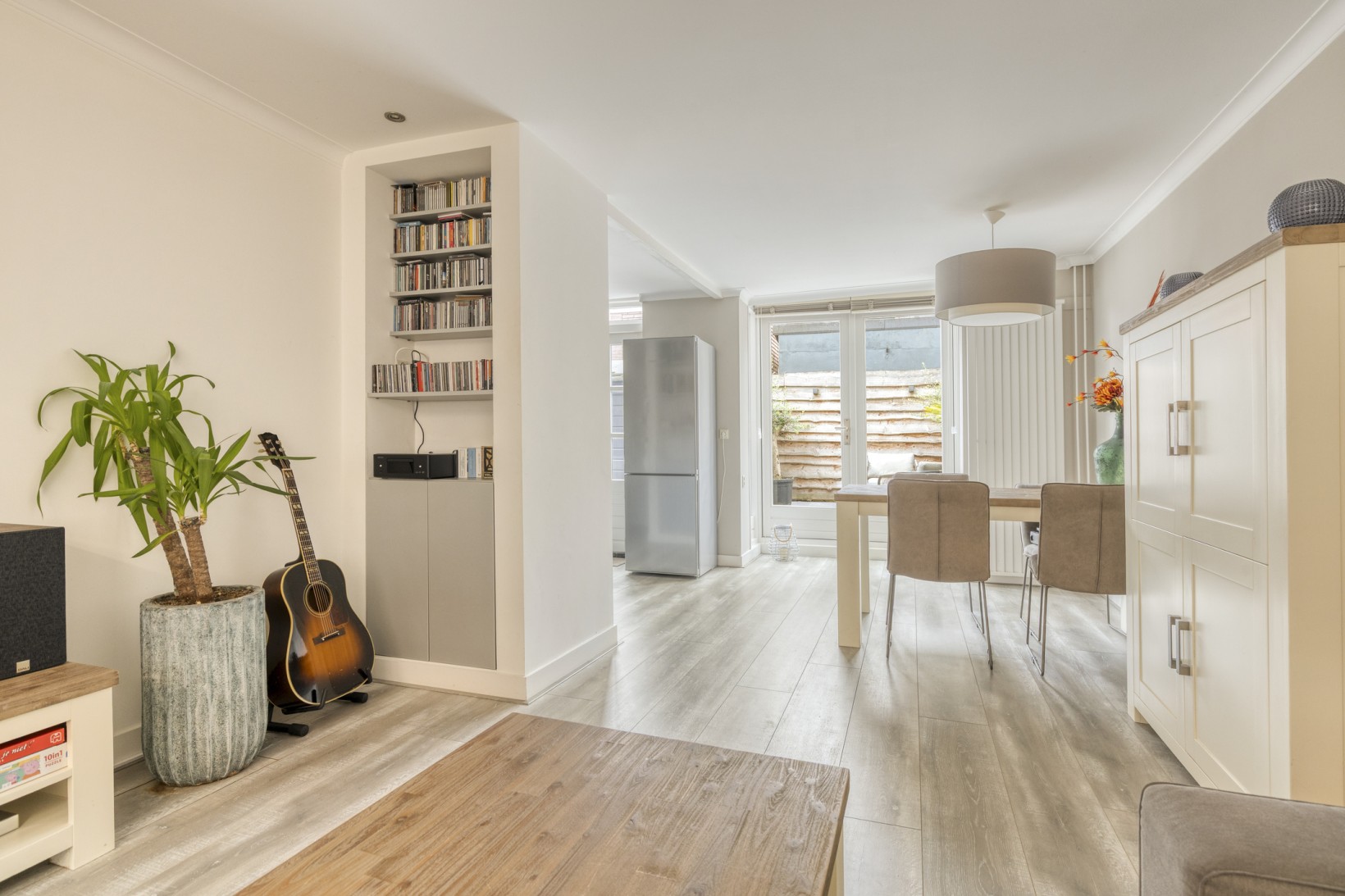 Hoekwoning te koop: St Jozefstraat 19, Volendam