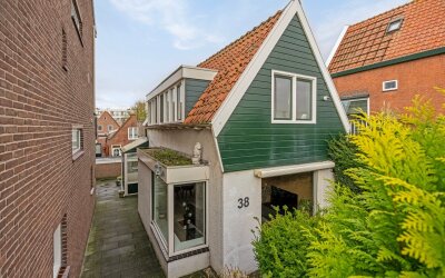 Noordeinde 38