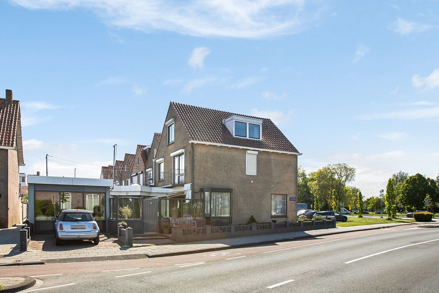 Hoekwoning te koop: Anjelierenstraat 44, Volendam