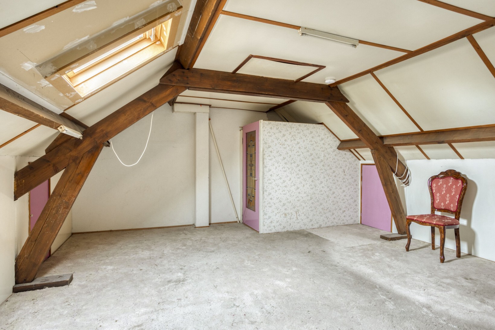 Tussenwoning te koop: Urkerstraat 6, Volendam