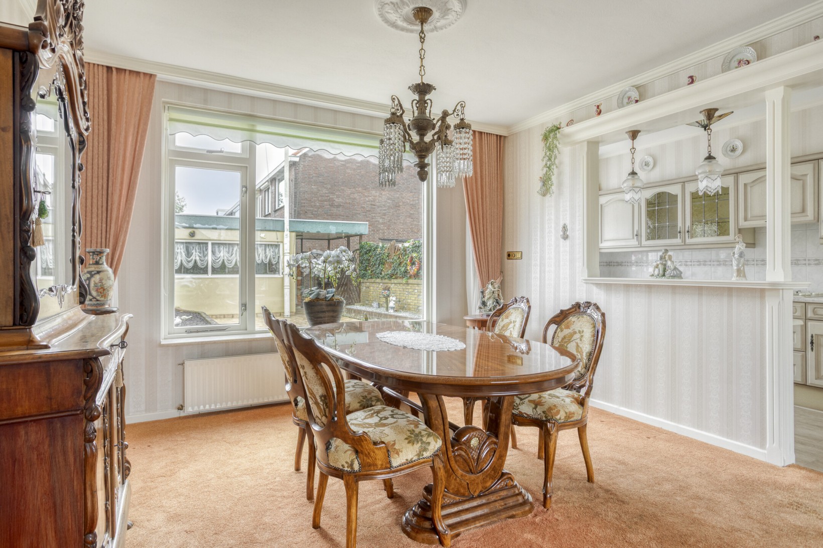 Tussenwoning te koop: Urkerstraat 6, Volendam