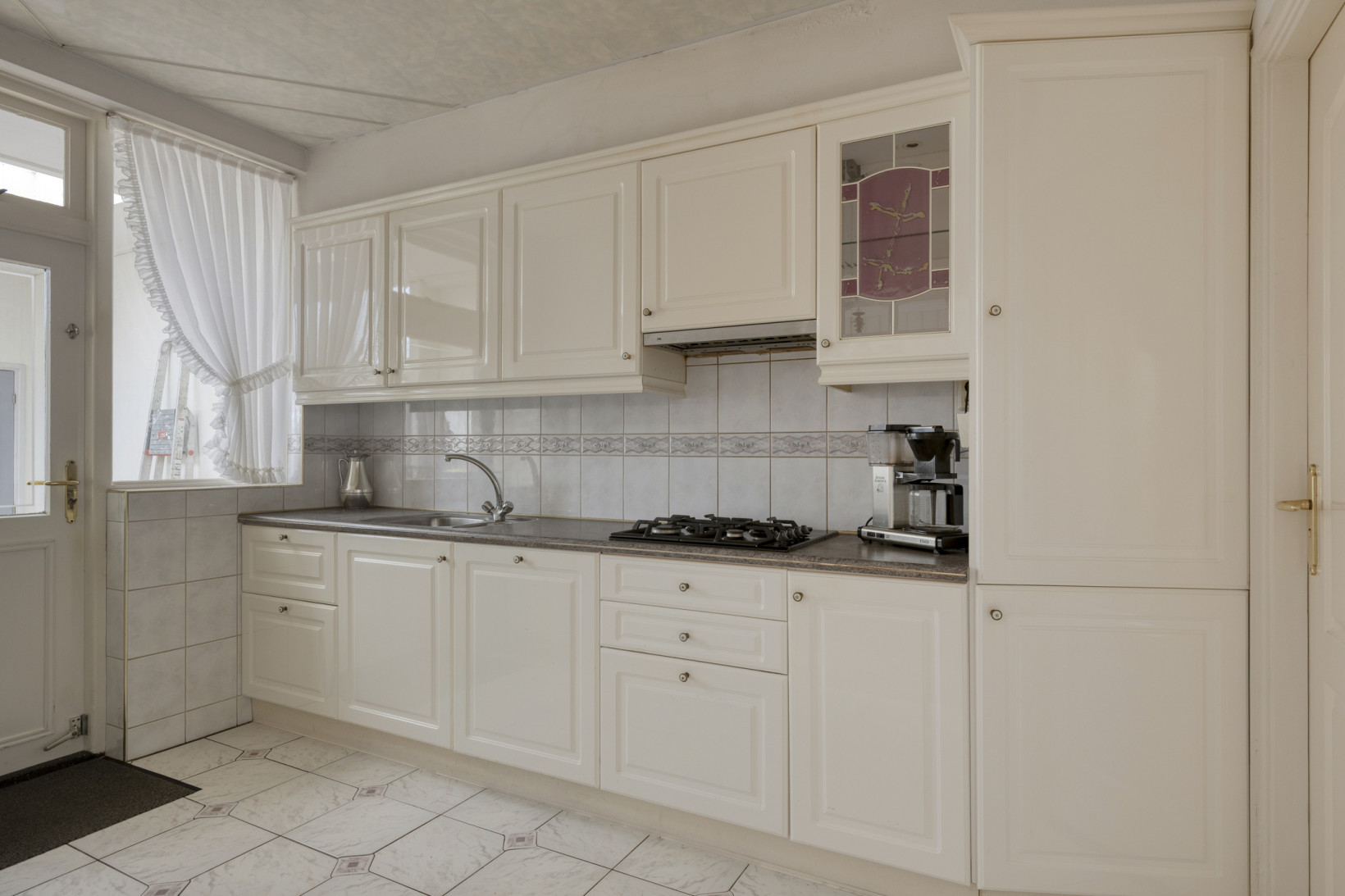 Hoekwoning te koop: Irissenstraat 28, Volendam