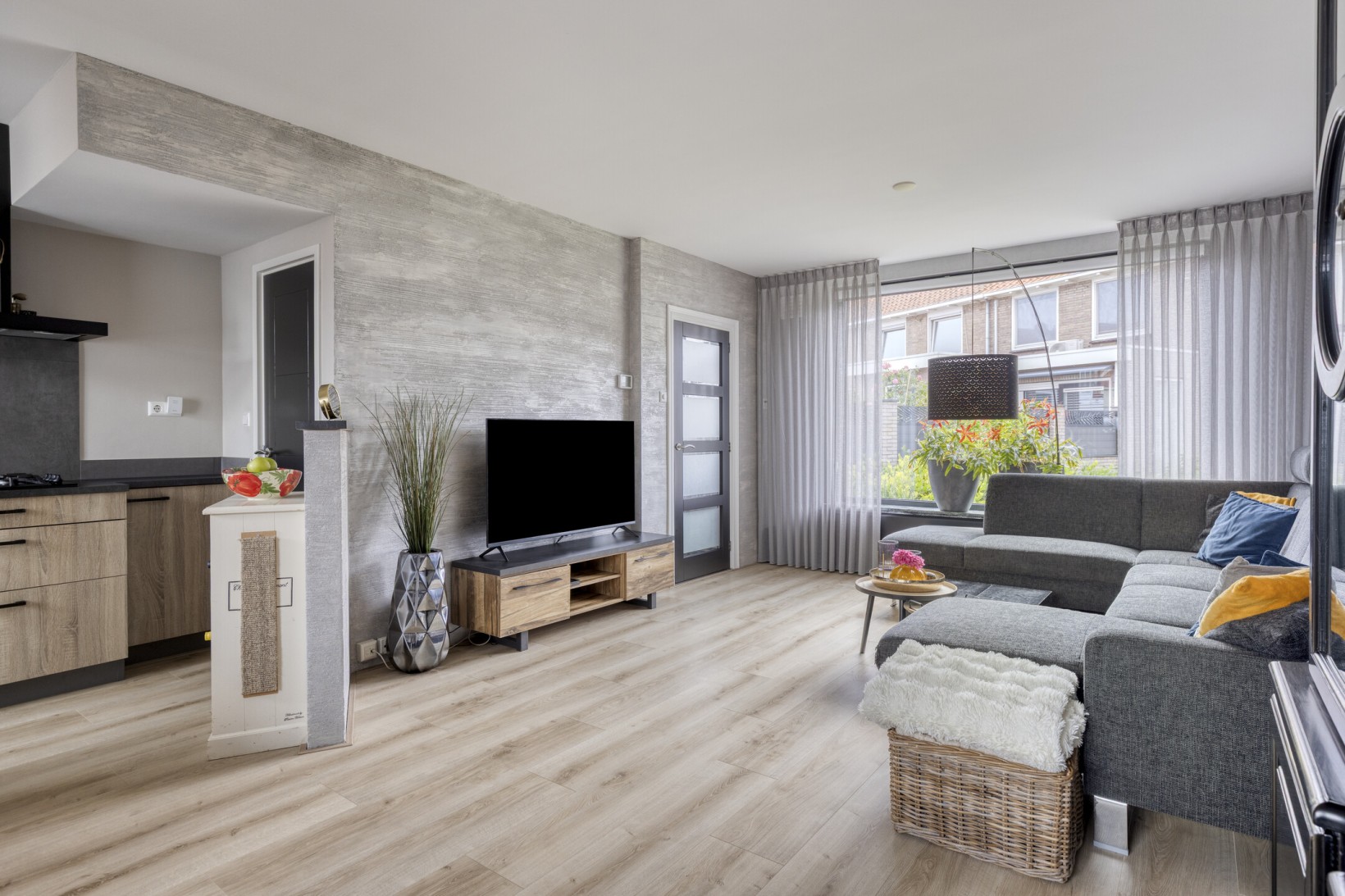 Hoekwoning te koop: Rozenstraat 22, Volendam