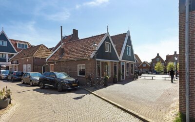 W J Tuijnstraat 1