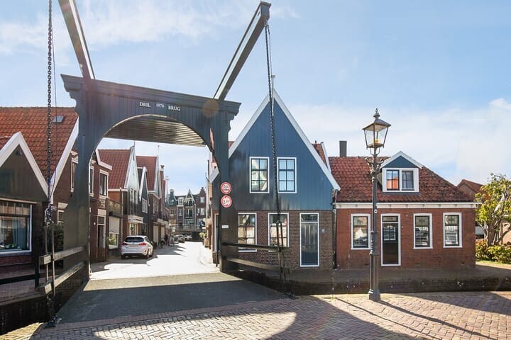 Hoekwoning te koop: Dril 85, Volendam