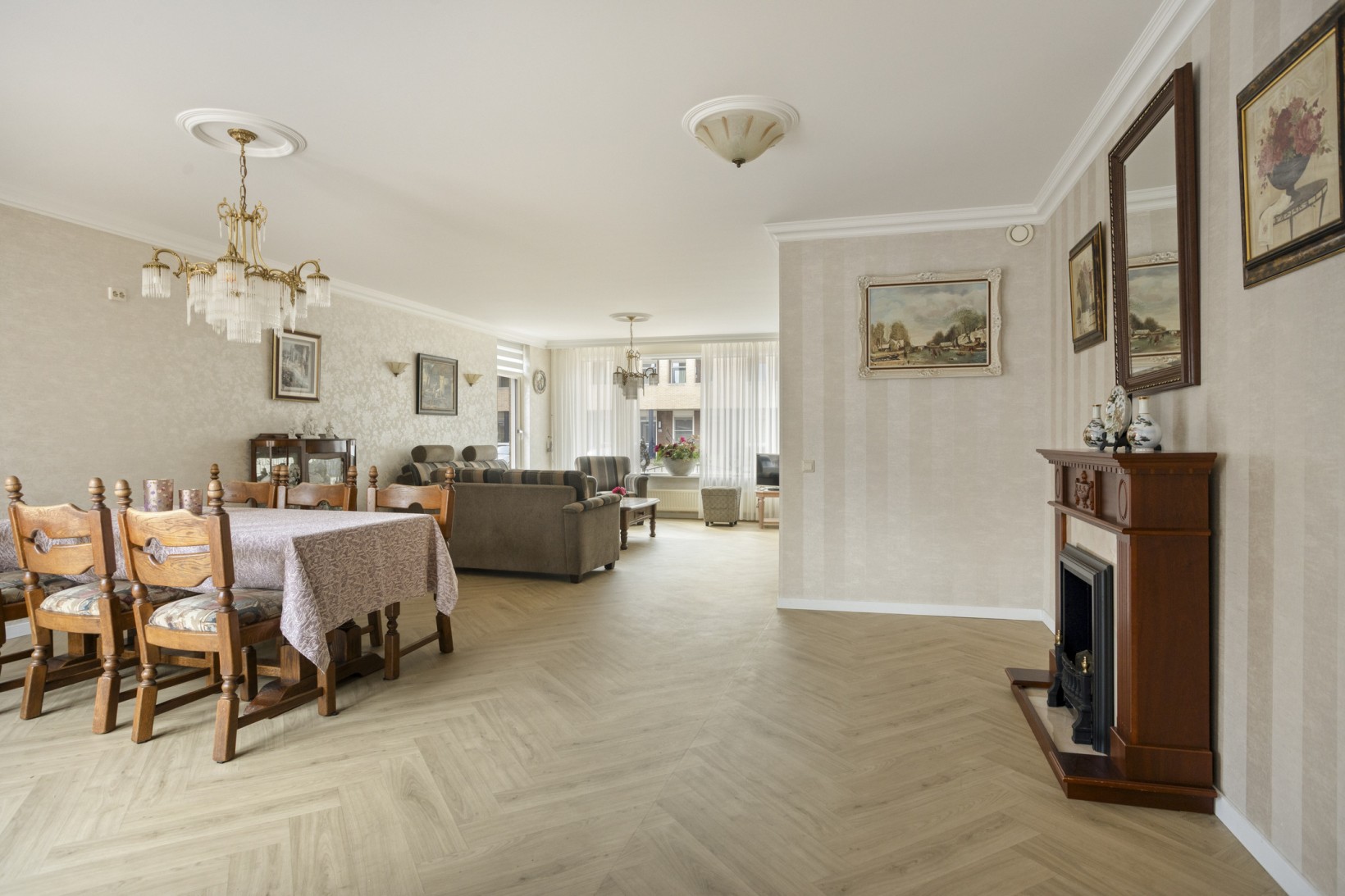 Hoekwoning te koop: G A Brederodestraat 161, Volendam