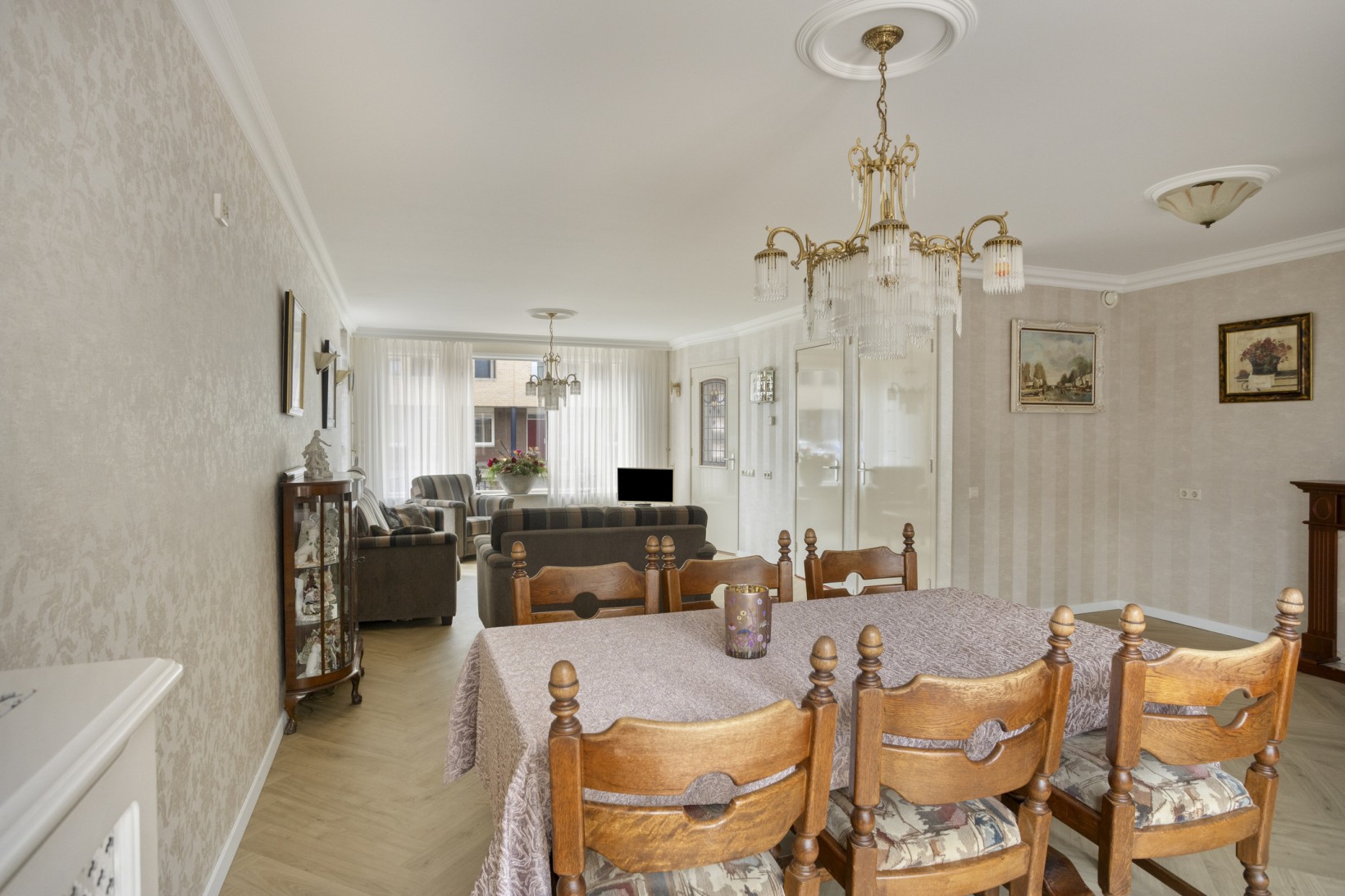 Hoekwoning te koop: G A Brederodestraat 161, Volendam
