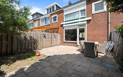 Oranjestraat 42
