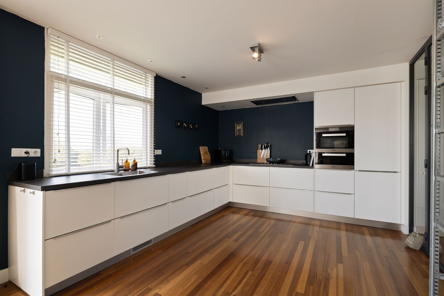Woning te koop: Woudweeren 17WS, Broek In Waterland
