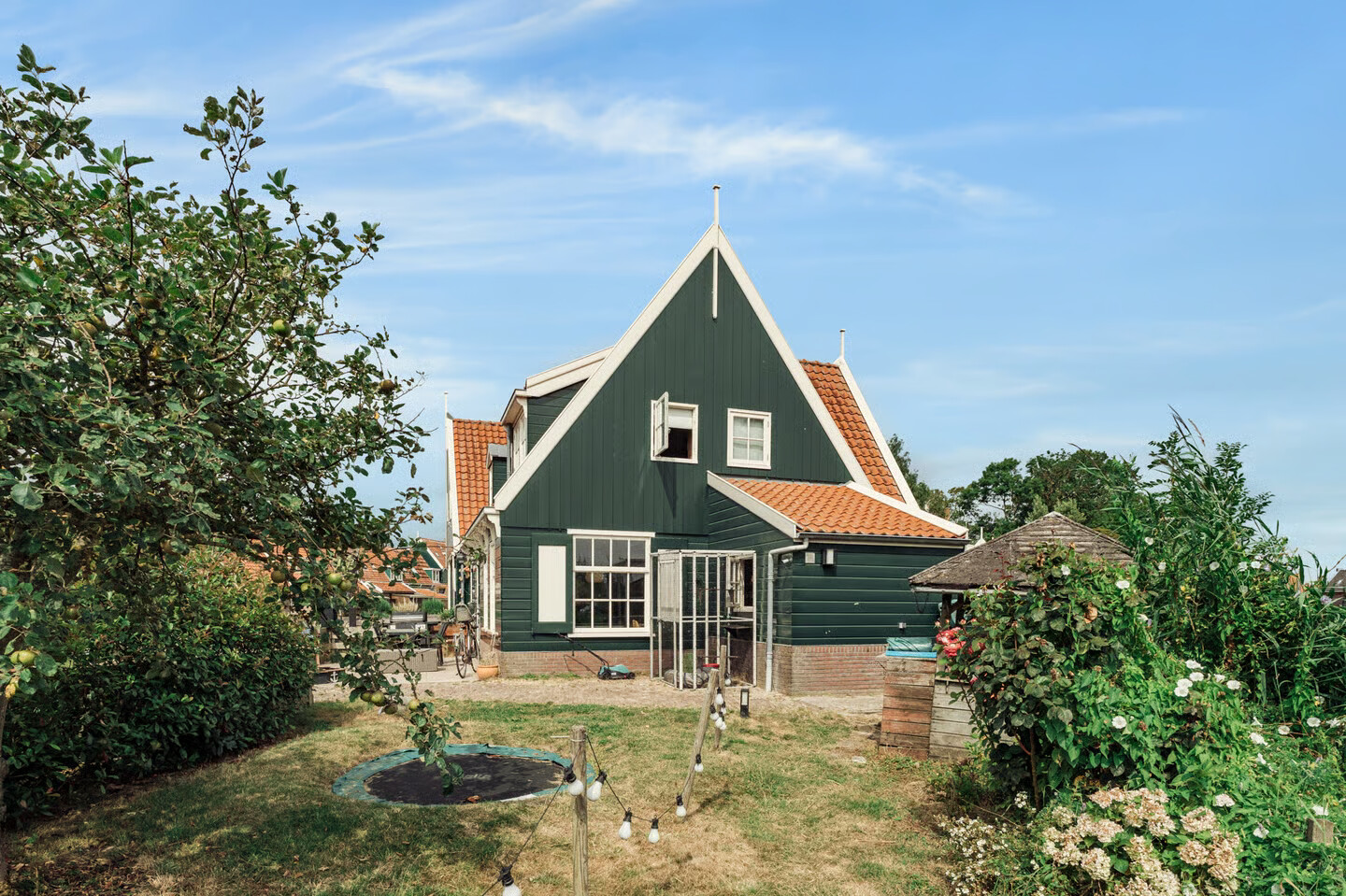 Hoekwoning te koop: Het Rietland 1, Marken