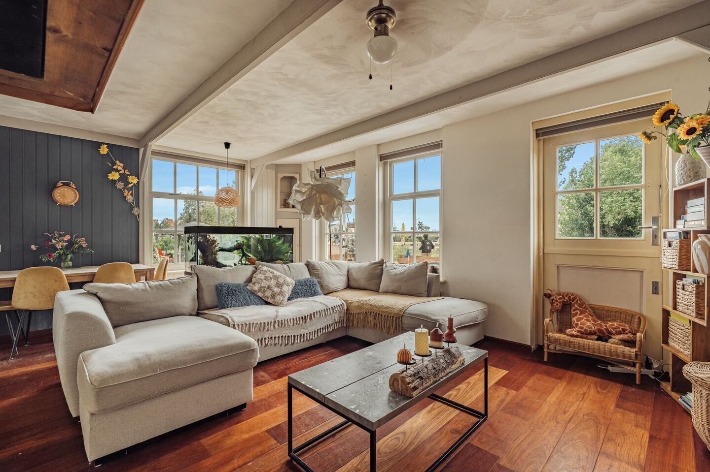 Hoekwoning te koop: Het Rietland 1, Marken
