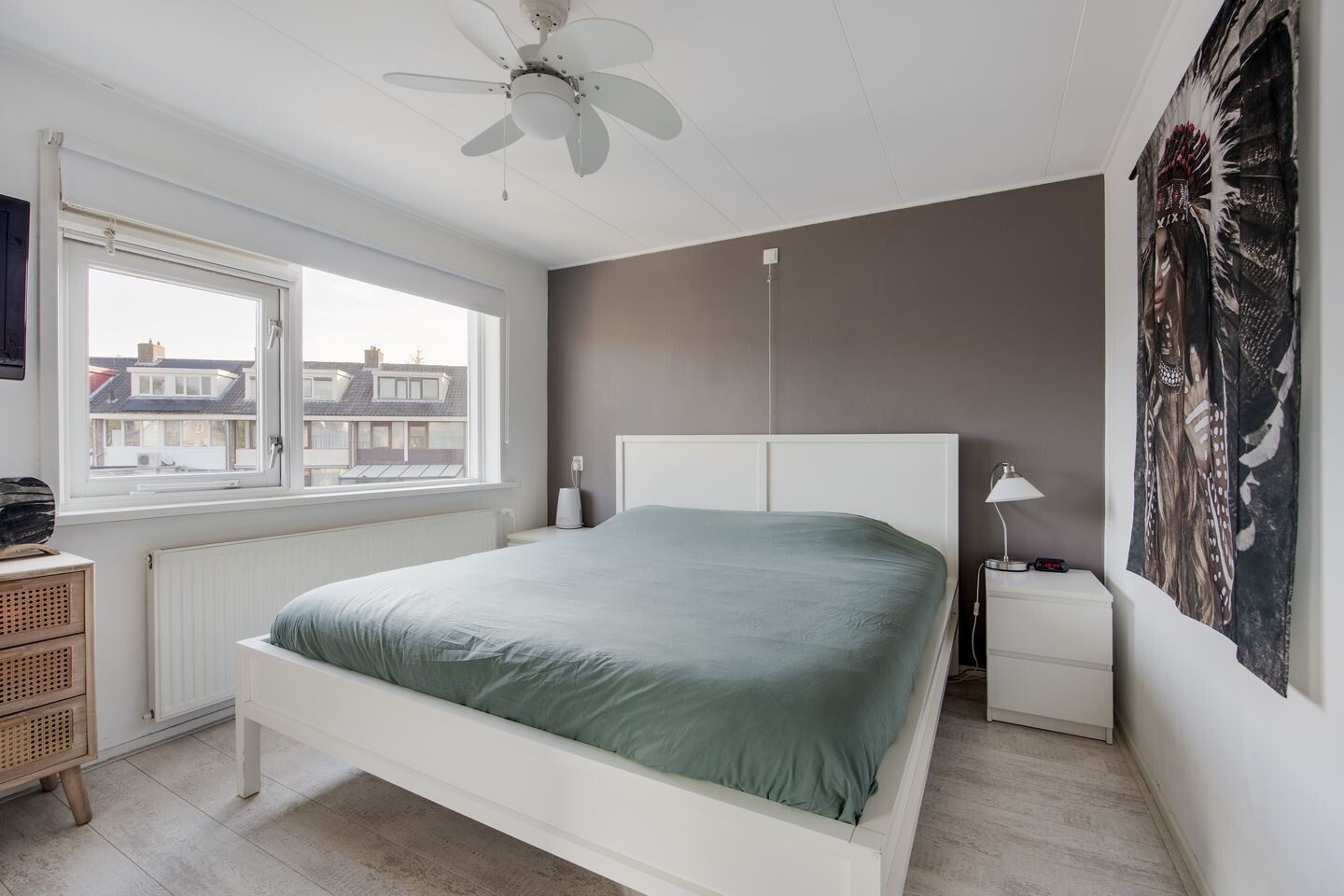 Tussenwoning te koop: Troelstralaan 5, Zwanenburg
