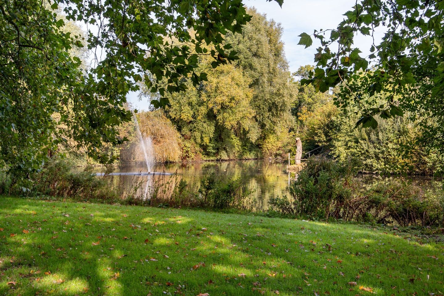 Tussenwoning te koop: Troelstralaan 5, Zwanenburg