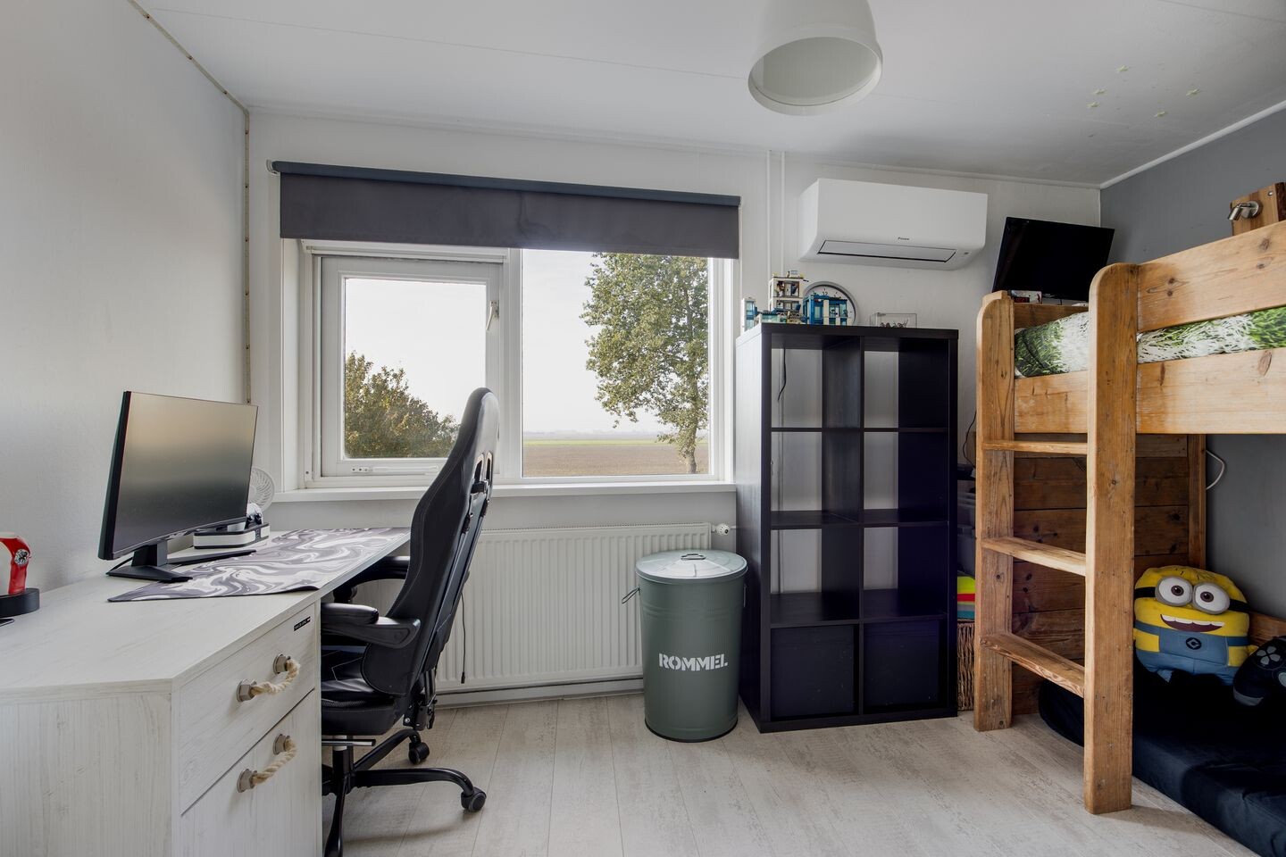 Tussenwoning te koop: Troelstralaan 5, Zwanenburg