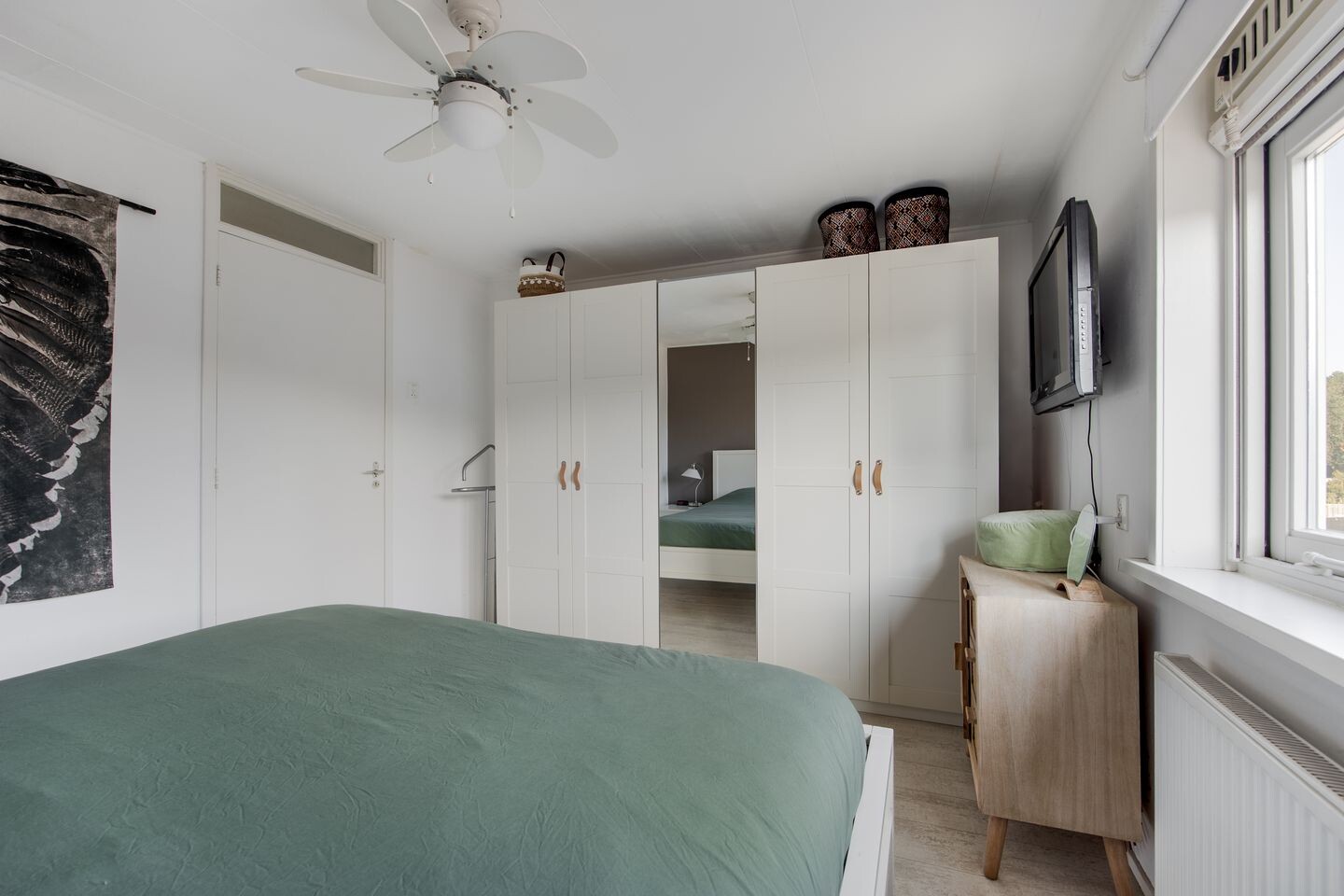 Tussenwoning te koop: Troelstralaan 5, Zwanenburg