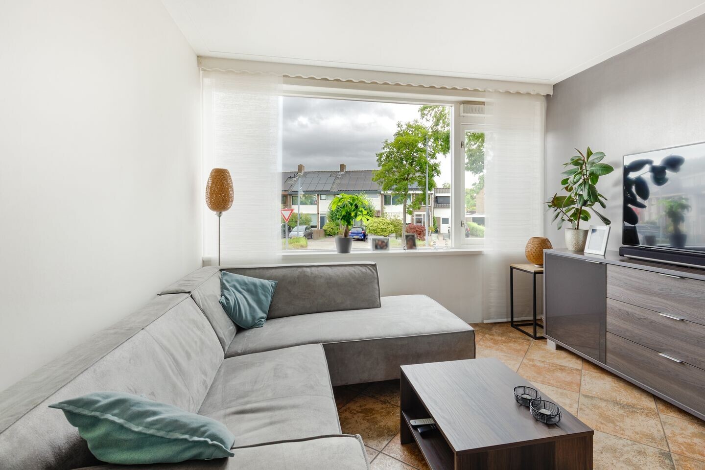 Woning te koop: Dennenlaan 181, Zwanenburg