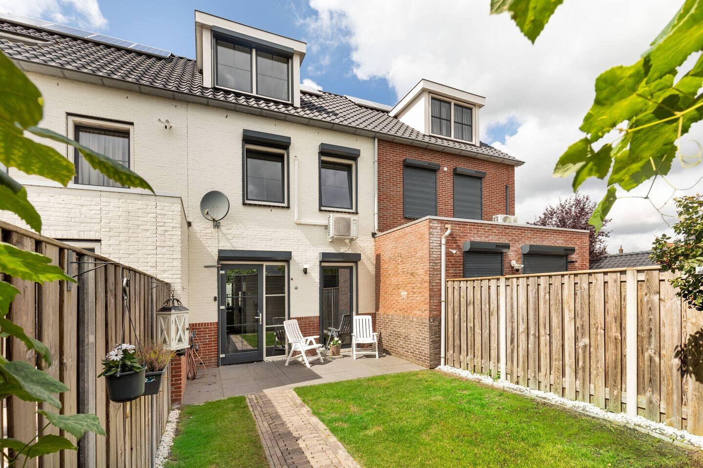 Tussenwoning te koop: Populierenlaan 4, Zwanenburg