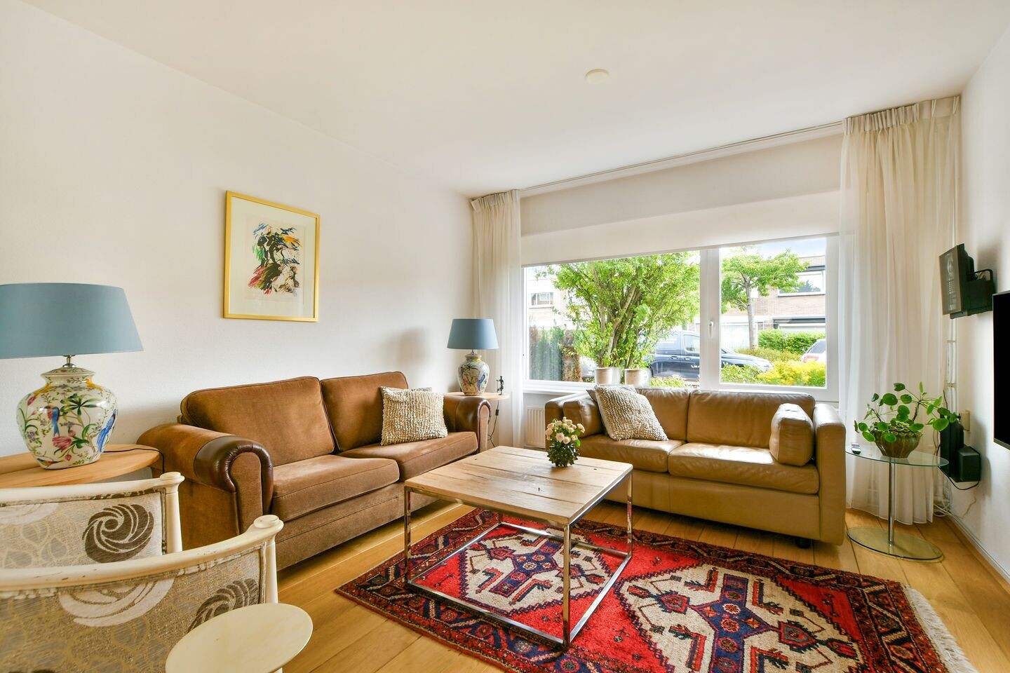 Tussenwoning te koop: Larixlaan 24, Zwanenburg