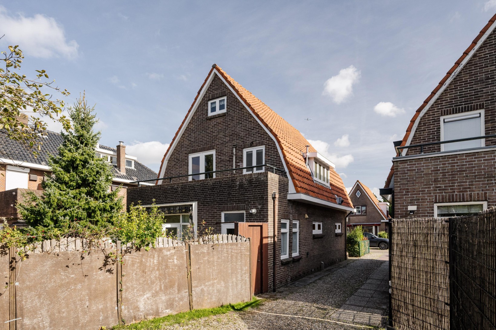 Vrijstaande woning te koop: Marialaan 35, Zwanenburg