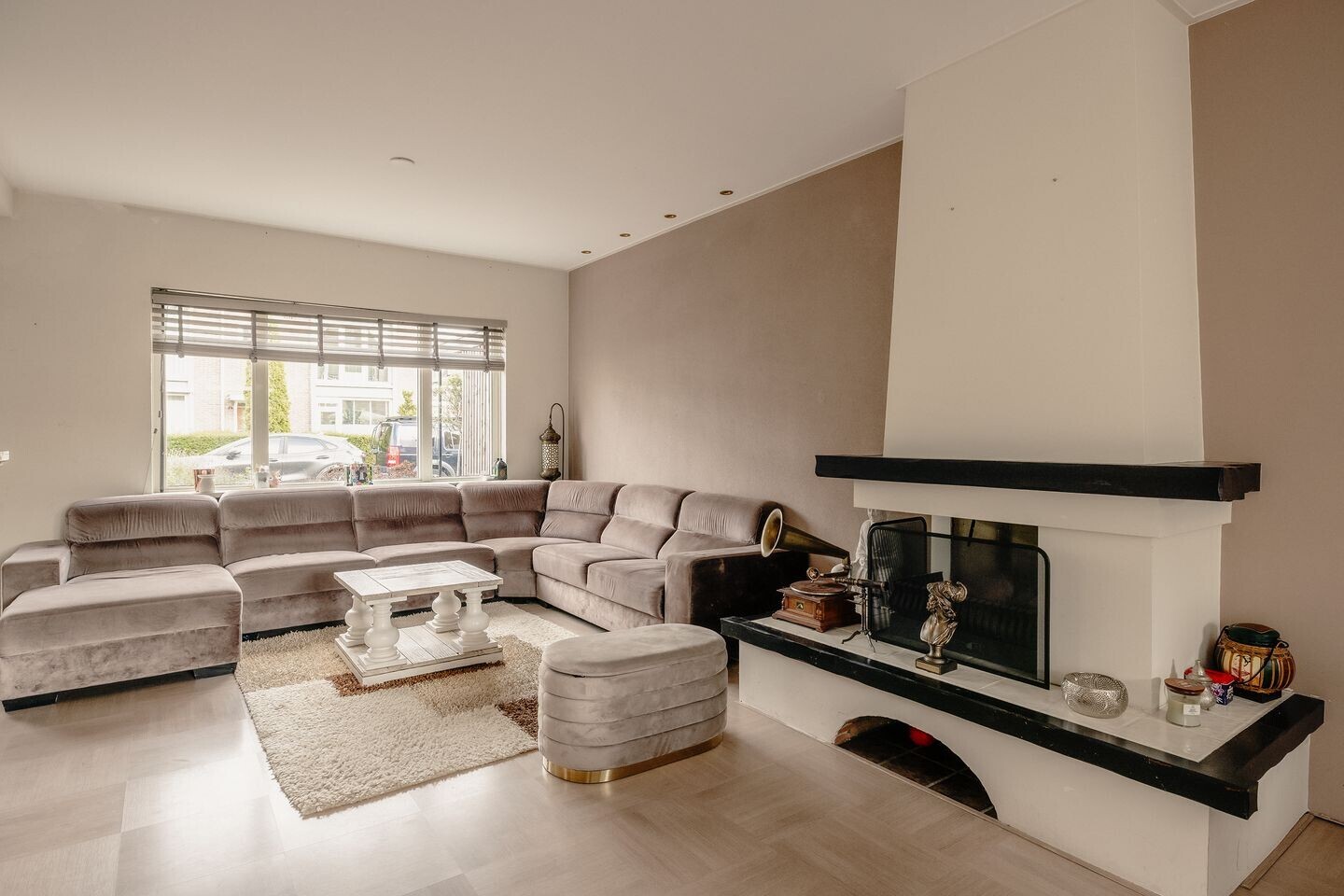 Hoekwoning te koop: Marialaan 76, Zwanenburg