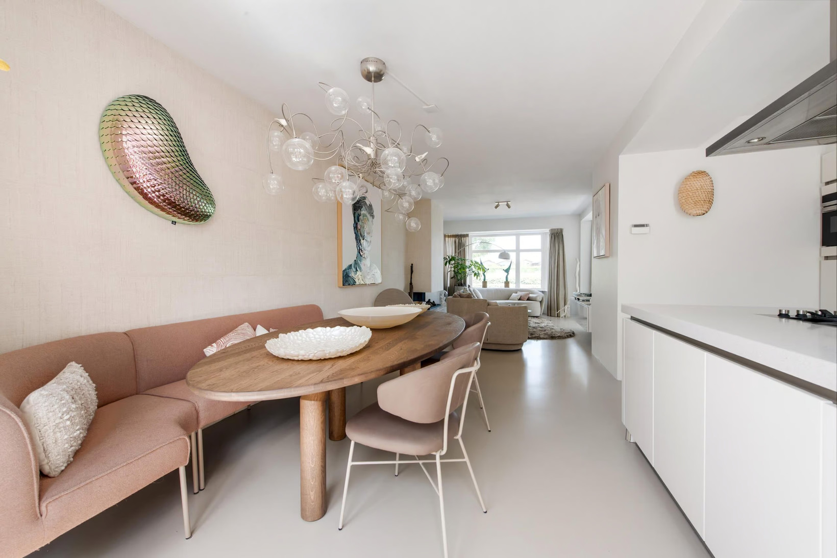 Twee-onder-één-kap te koop: Amsterdamsestraatweg 66, Halfweg