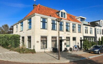 Dokter Baumannplein 1