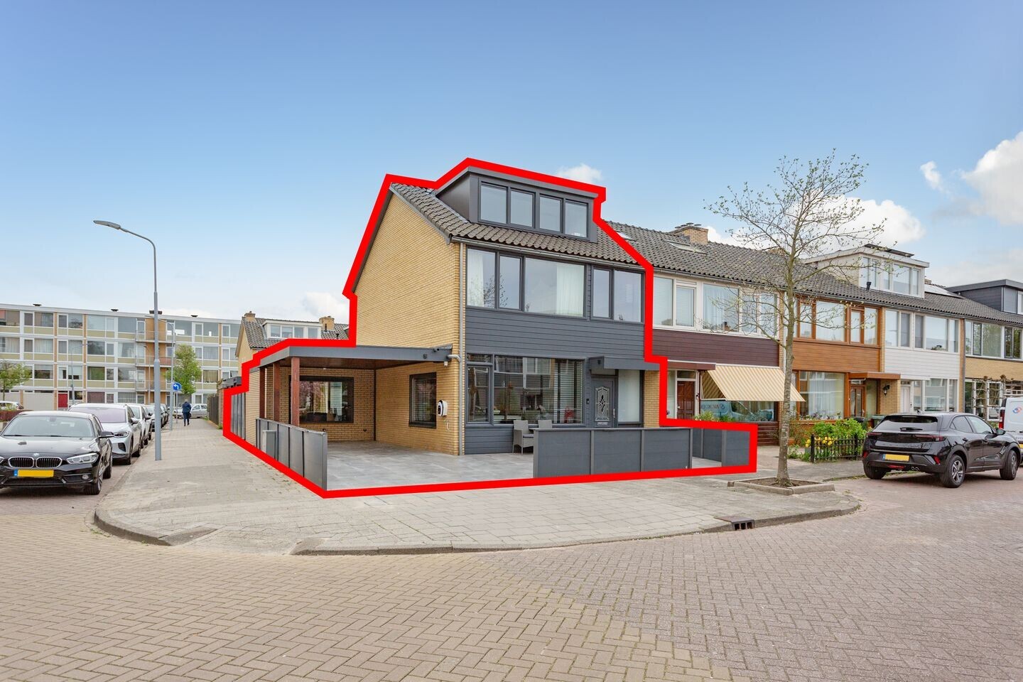 Hoekwoning te koop: Van der Waalsstraat 2, Badhoevedorp