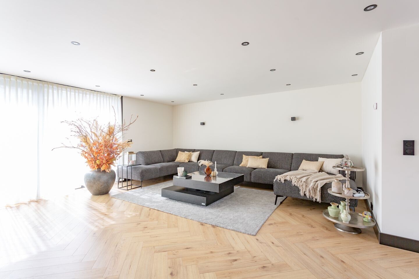 Hoekwoning te koop: Van der Waalsstraat 2, Badhoevedorp