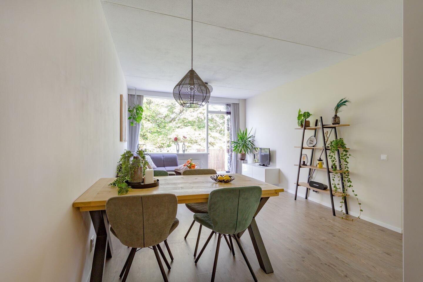Appartement te koop: Meidoornweg 124, Badhoevedorp