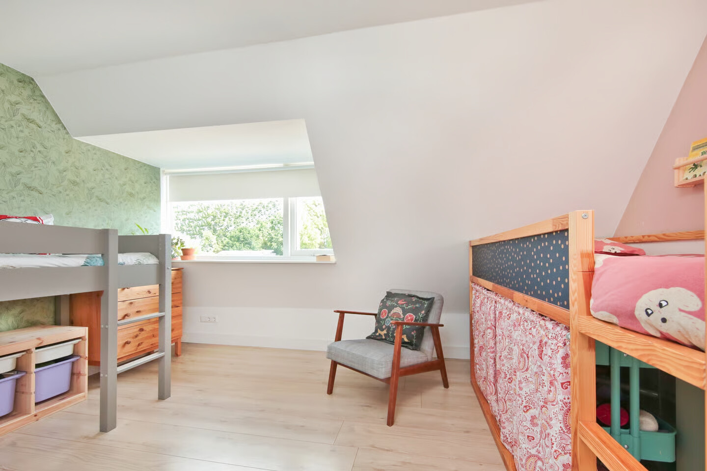 Twee-onder-één-kap te koop: Akerdijk 270, Badhoevedorp