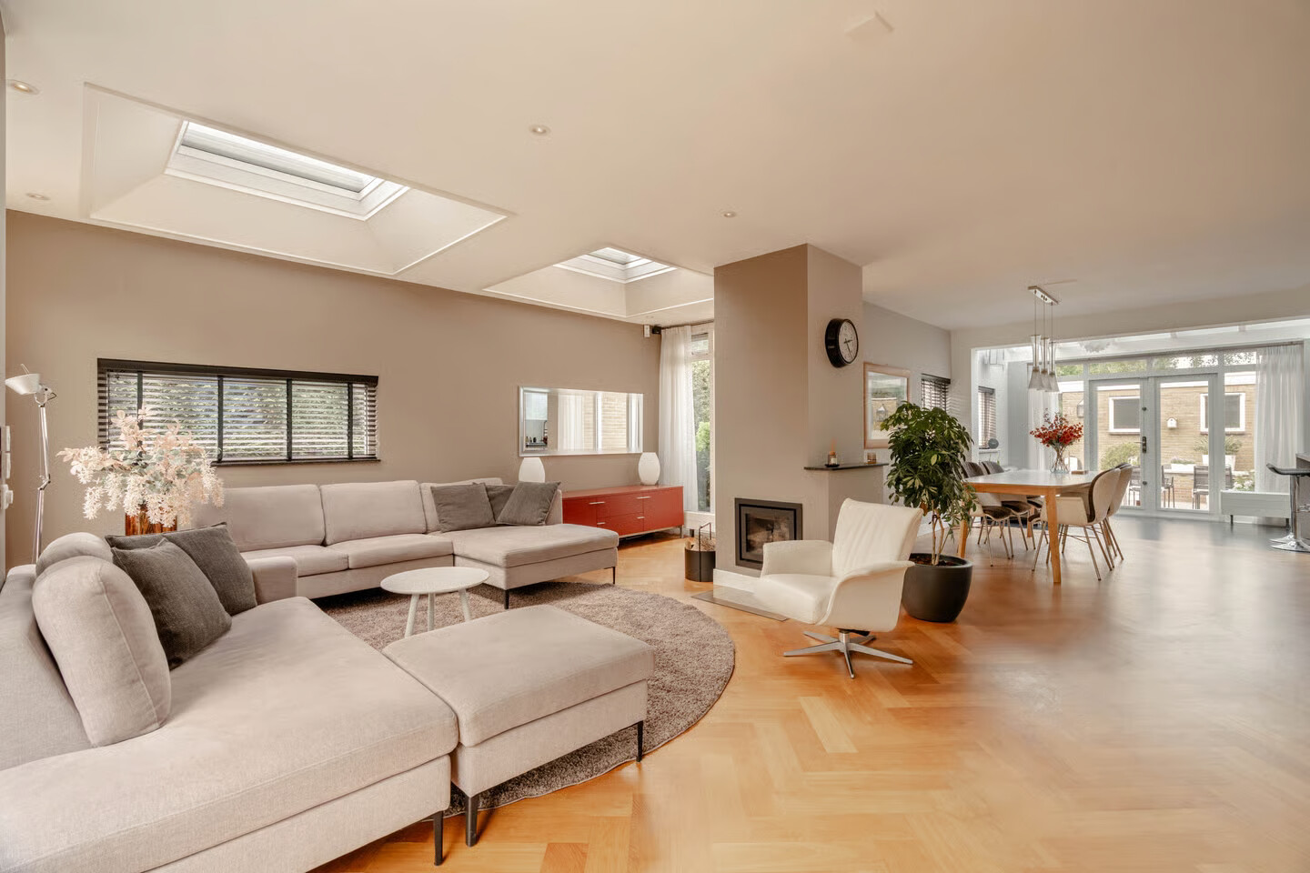 Hoekwoning te koop: Graaf Willemlaan 55, Amstelveen