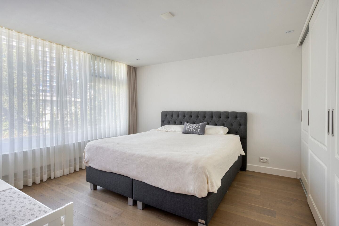 Tussenwoning te koop: Biesbosch 6, Amstelveen