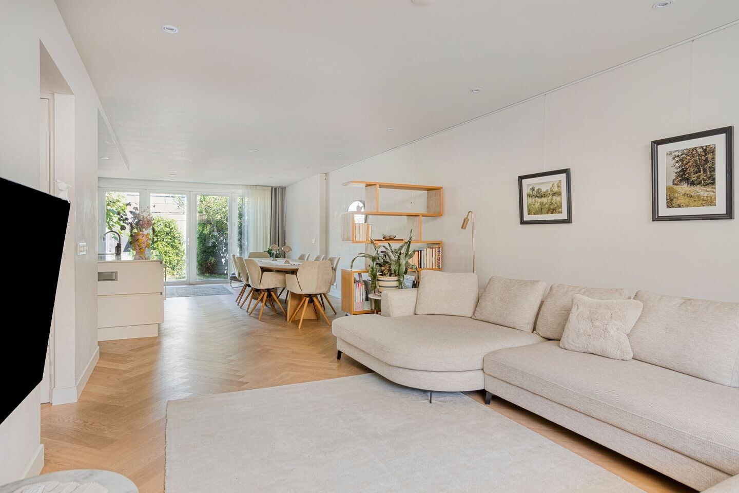Tussenwoning te koop: Biesbosch 6, Amstelveen