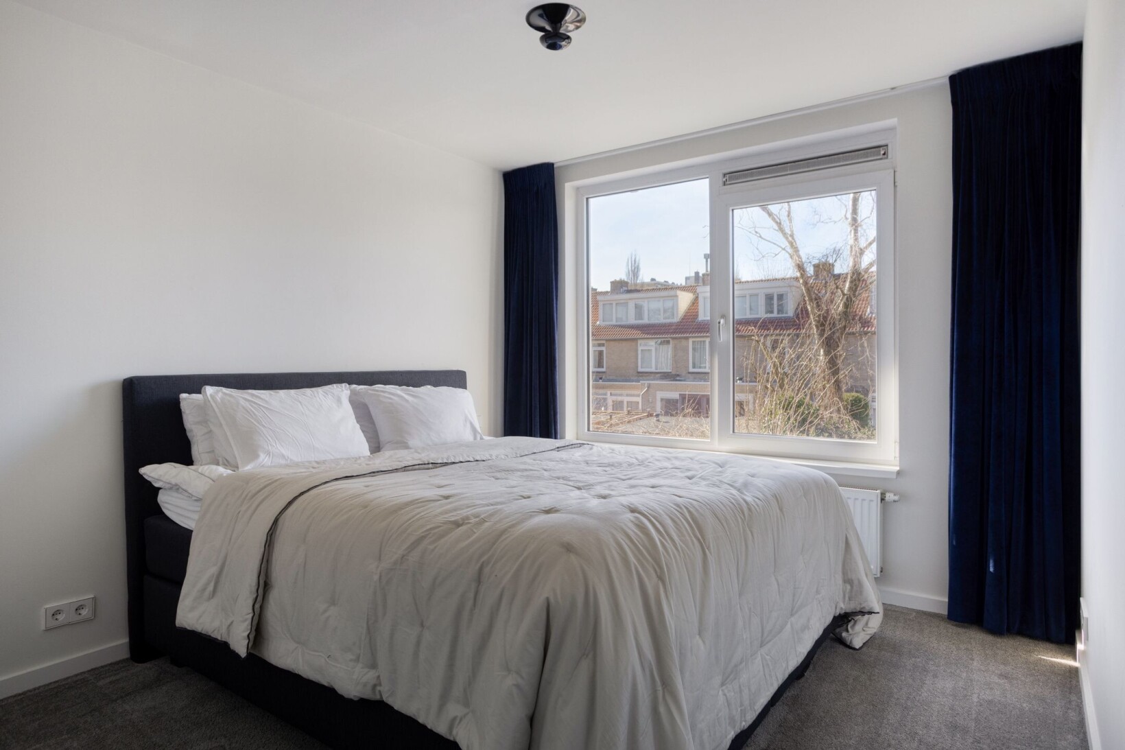 Tussenwoning te koop: Van Heuven Goedhartlaan 620, Amstelveen